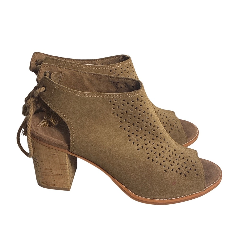 Toms Majorca Peep Toe Booties Olive Brown Suede Perforated Tassel Heel 8.5